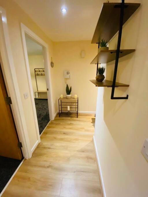 Liverpool City Centre Modern Apartment Fits 6 People Екстериор снимка